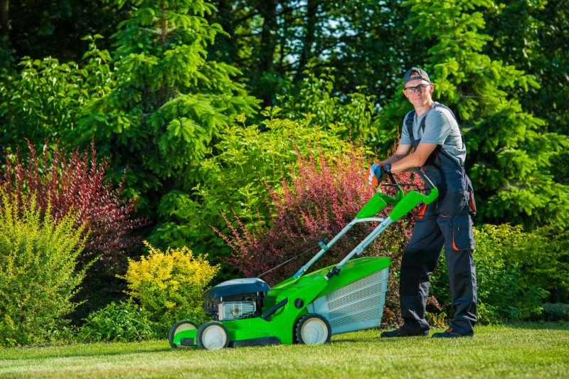 Landscaping Companies Offering Mowing